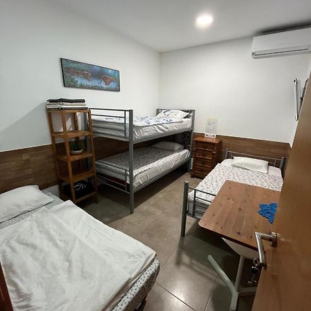Cozy Room Next To El Prat Airport El Prat de Llobregat Exterior photo